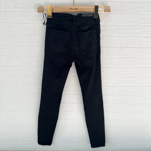 ZARA Black Skinny Denim - Picture 2 of 3